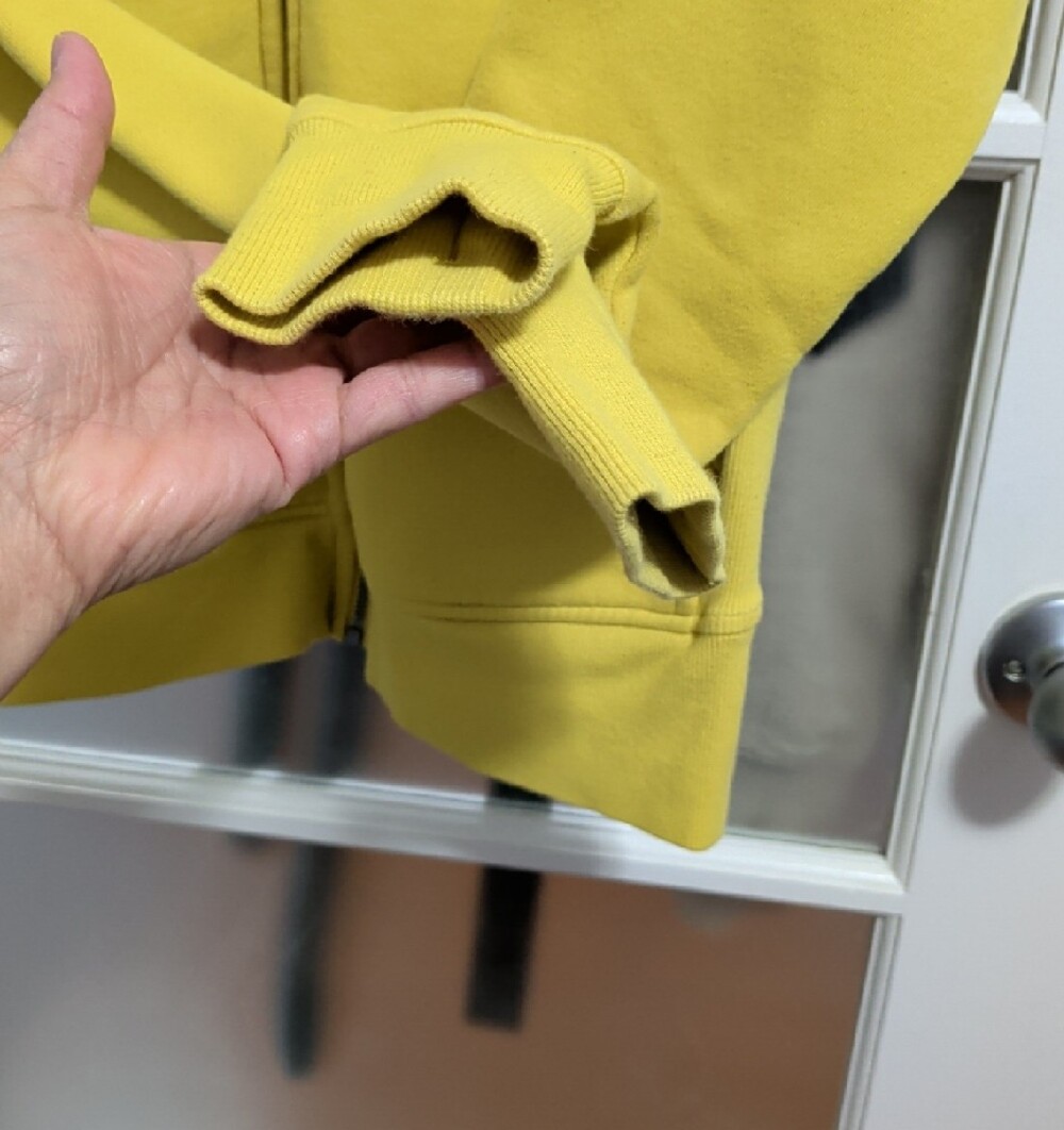 Lululemon Size 6 - Picture 2 of 5